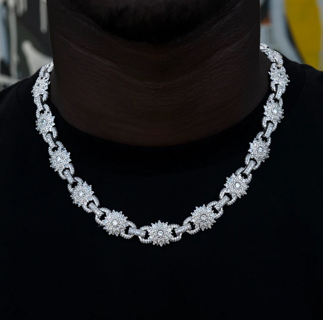 Star Mariner Chain in White Gold